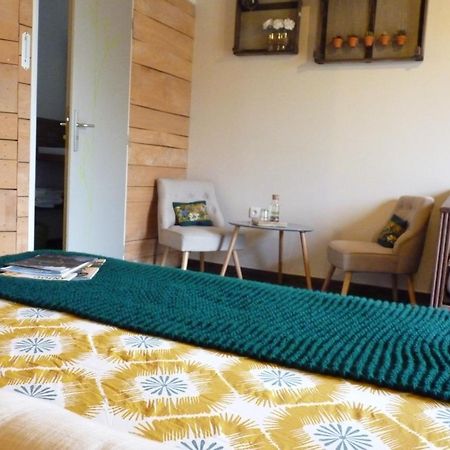 Chambres D'Hotes Le Chateau Rouge Saint-Germain-sur-Moine Bagian luar foto