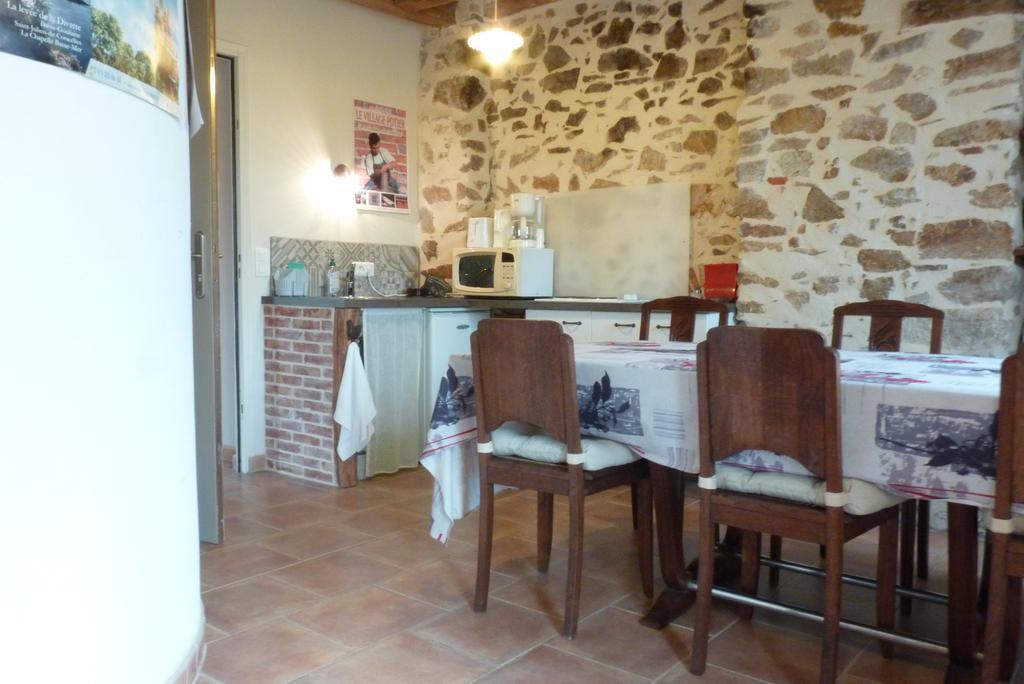 Chambres D'Hotes Le Chateau Rouge Saint-Germain-sur-Moine Bagian luar foto