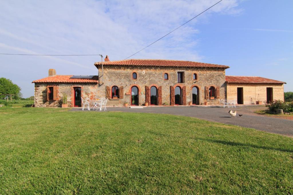 Chambres D'Hotes Le Chateau Rouge Saint-Germain-sur-Moine Bagian luar foto