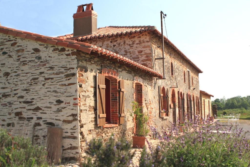 Chambres D'Hotes Le Chateau Rouge Saint-Germain-sur-Moine Bagian luar foto
